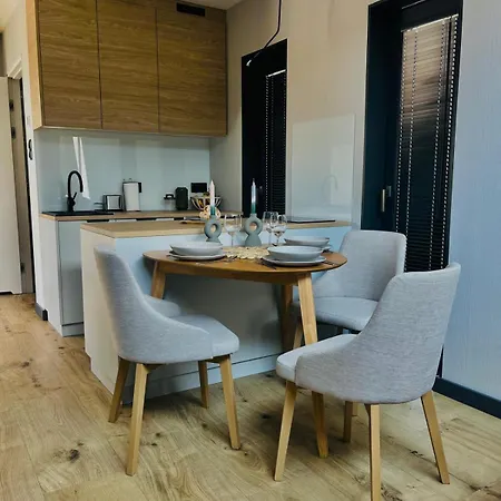 Garden Zielonki 14e *